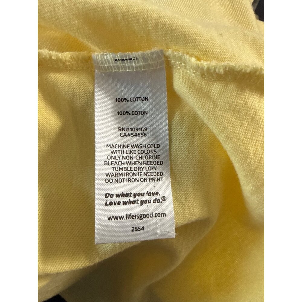 Life Is Good Mens XL Tee Yellow "Call Me Old Fashioned" Short Sleeve Cotton - Picture 6 of 7